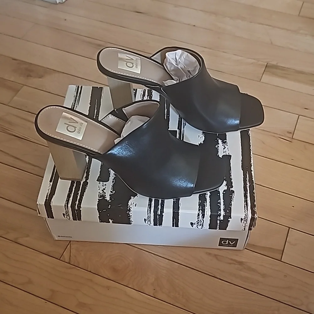 Dolce Vita Kera slide sandals 8.5 - Picture 3 of 9